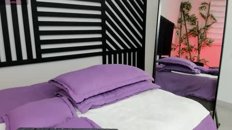 Cattleya online show from March 2, 2:54 pm