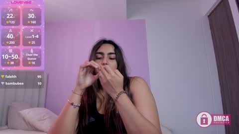 Cay online show from January 6, 4:44 pm