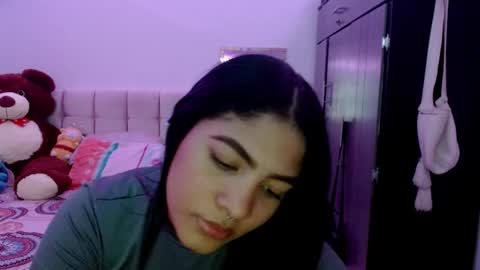 Caylinn online show from September 19, 1:51 am