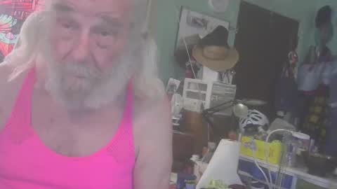 Snapshot of cdass chatting on December 14, 6:45 pm Trans Daddy online show from December 14, 6:45 pm