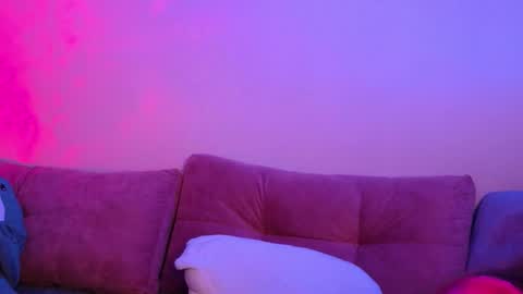 Lina  online show from October 1, 7:09 pm