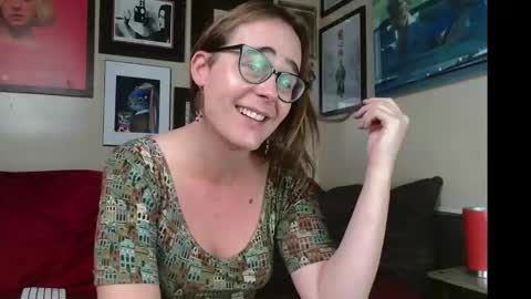 Cecily Saint Claire online show from November 7, 12:49 pm