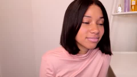 Snapshot of cedaya555 chatting on November 10, 7:40 am CEDAYA555 online show from November 10, 7:40 am