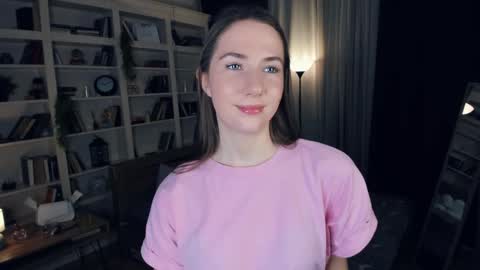 Josie Manesi online show from December 24, 10:39 pm