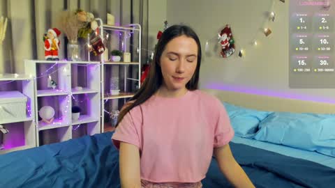 Josie Manesi online show from January 10, 11:29 pm