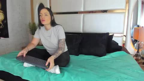 celeste_starsss online show from September 14, 3:49 am