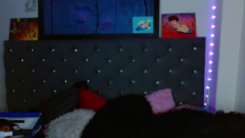 I am Valentinn online show from February 10, 2:52 am