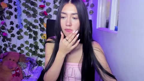 Celestineeeeee online show from December 28, 10:13 pm