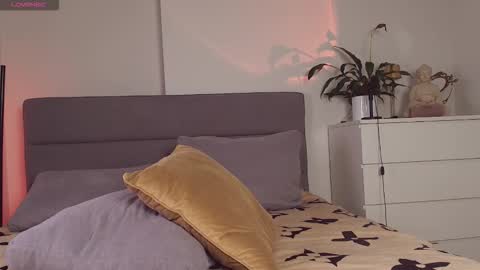 Celin online show from September 30, 5:51 pm