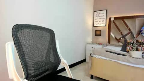 celeste online show from November 13, 11:20 am