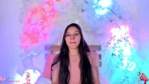 Hello guys my name is Sofi and Lizzie and  Vanessa online show from February 10, 8:42 pm