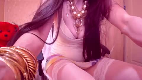 Cerise online show from February 27, 3:58 am