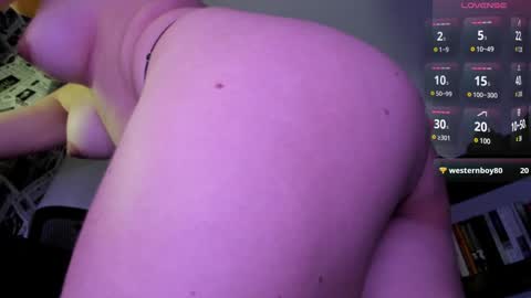 Snapshot of chabela_ chatting on December 1, 11:04 pm Isa online show from December 1, 11:04 pm