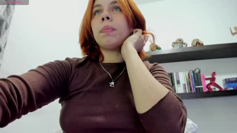 Snapshot of chabela_ chatting on January 3, 12:54 am Isa online show from January 3, 12:54 am