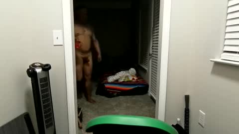 Snapshot of chacho1968 chatting on October 2, 9:49 am Chuck online show from October 2, 9:49 am