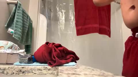 Snapshot of chacho1968 chatting on October 9, 3:32 pm Chuck online show from October 9, 3:32 pm