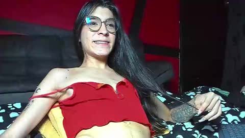 Snapshot of chaminelan chatting on December 24, 12:11 pm chaminelan online show from December 24, 12:11 pm