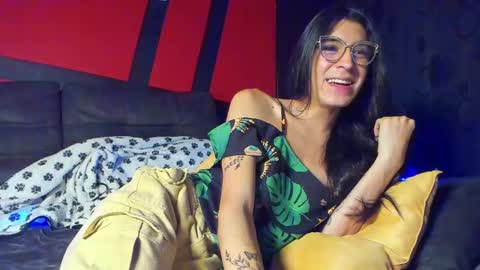 Snapshot of chaminelan chatting on December 29, 11:29 am chaminelan online show from December 29, 11:29 am