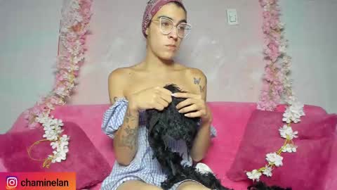 Snapshot of chaminelan chatting on September 24, 8:23 pm chaminelan online show from September 24, 8:23 pm