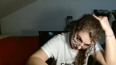 Snapshot of chanelis069 chatting on February 25, 5:15 pm Stephanieblisss online show from February 25, 5:15 pm