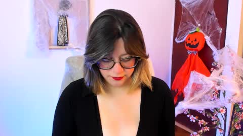 chanell online show from October 13, 1:00 pm