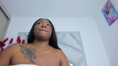 Snapshot of channel_boobs2 chatting on March 11, 5:27 am Maria C follow my new page online show from March 11, 5:27 am