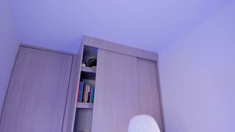  x online show from March 10, 3:56 am