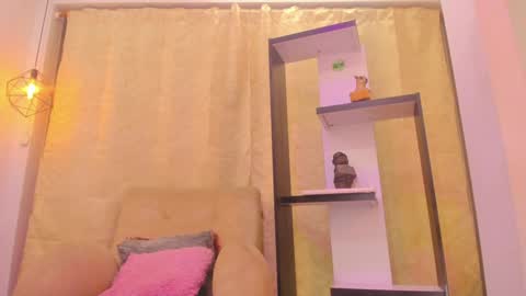 Chantall online show from January 7, 10:43 am