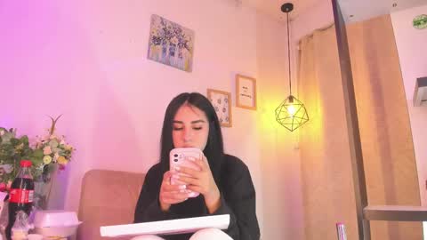 Chantall online show from February 20, 4:39 am