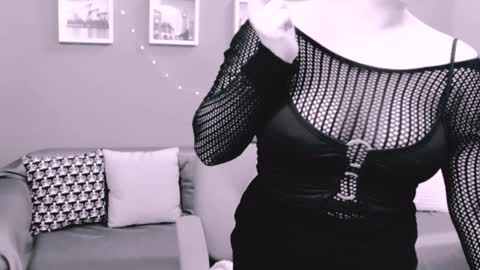 The Queen online show from January 25, 6:55 am