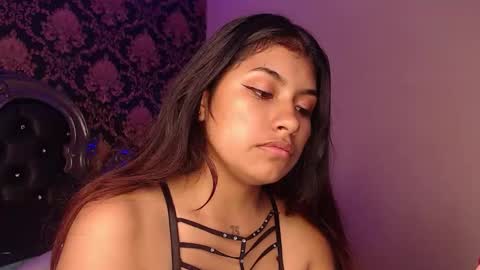  chantalpetit  online show from December 1, 6:46 pm