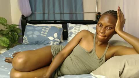 Chantel online show from January 4, 2:03 am