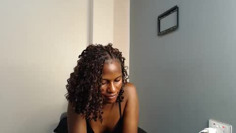 Chantel online show from November 30, 1:09 am