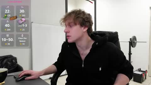 CHARLES DREAMS online show from December 3, 7:01 pm