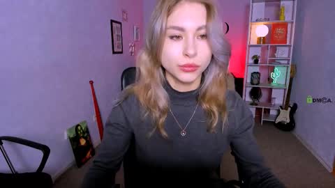 charlie online show from November 17, 6:52 am