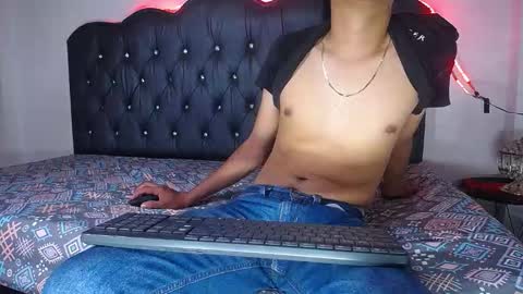 Charlie online show from October 21, 9:04 pm