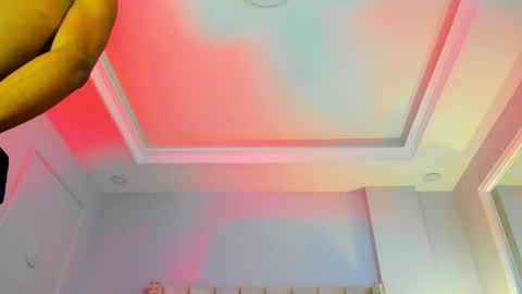 Snapshot of charlie_storm_ chatting on November 1, 11:45 am online show from November 1, 11:45 am