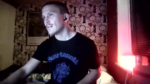 Snapshot of charlieparker888 chatting on December 14, 12:16 am Charlie Parker online show from December 14, 12:16 am