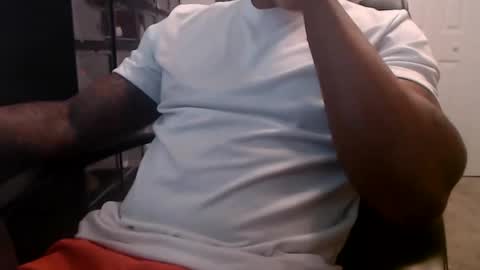 Snapshot of charliesierra310 chatting on November 17, 8:25 pm CharlieSierra96 online show from November 17, 8:25 pm