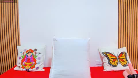 Charlize online show from November 7, 2:11 am