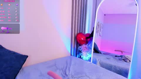 Snapshot of charloottee_1 chatting on February 27, 4:53 pm Char 3 Lets go for the 100 Thumb-Up online show from February 27, 4:53 pm