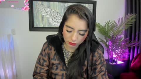 Charlote online show from January 17, 3:22 pm