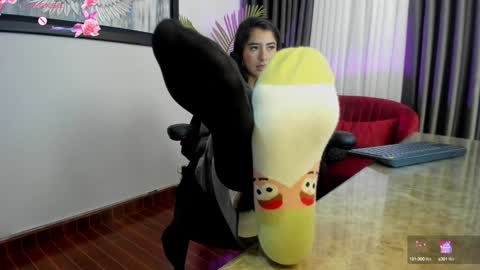 Charlote online show from February 4, 2:53 pm