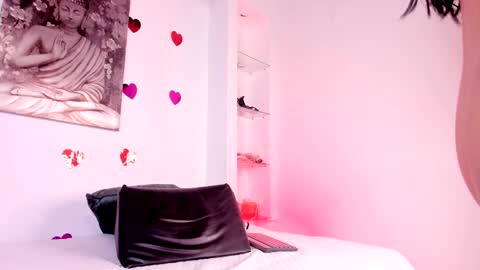 Charlote online show from February 16, 2:09 am