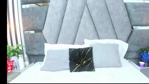 Snapshot of charlotte_chapman chatting on November 26, 11:44 am charlotte chapman online show from November 26, 11:44 am