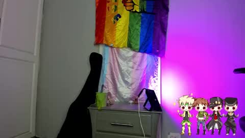 Charlie  online show from November 19, 4:12 am