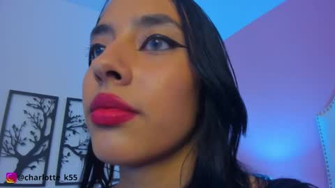 Charlotte online show from January 4, 10:34 pm