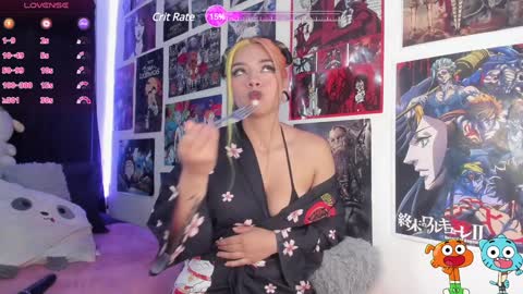 Snapshot of charlotte_mansson chatting on December 20, 6:35 pm Charlotte online show from December 20, 6:35 pm