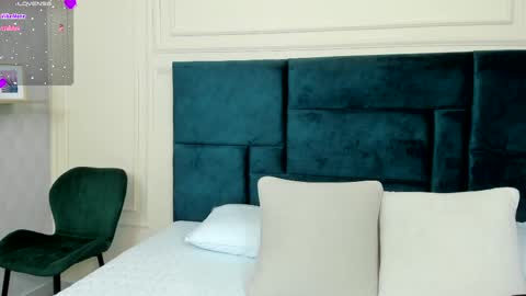 Charlotte Mayers online show from March 11, 11:23 am