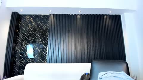 Charlotte  Everyday From 0700 to 1300 Col Time online show from October 18, 12:17 pm